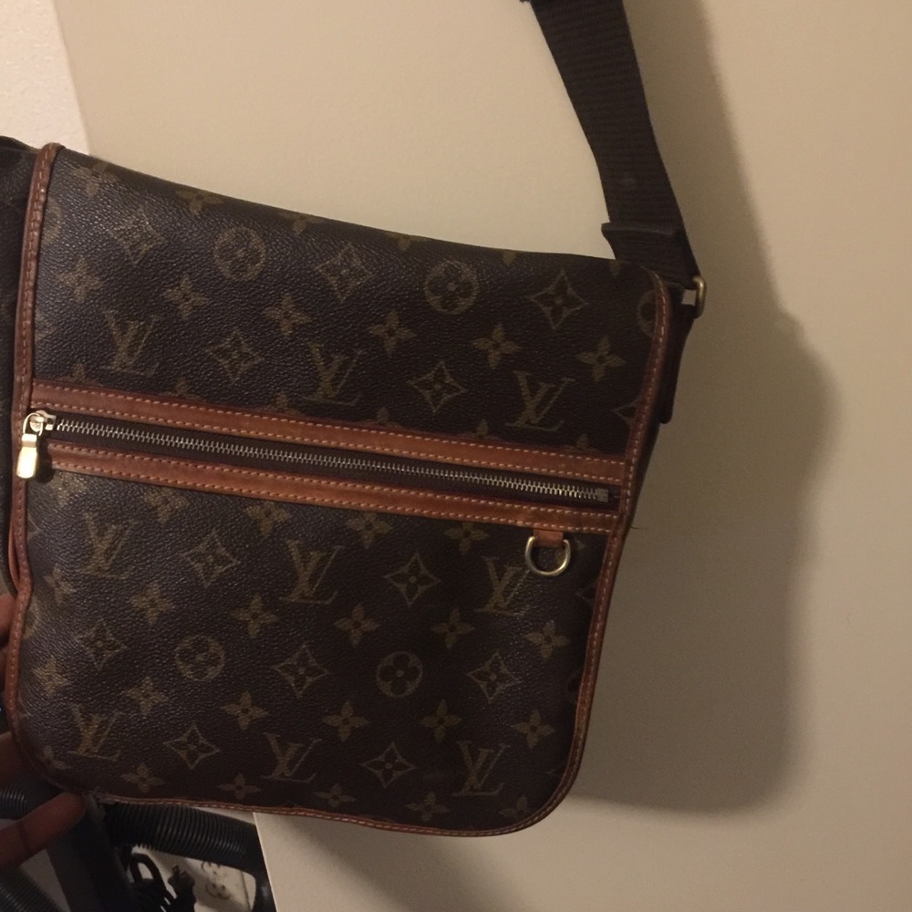 Louis Vuitton Monogram Canvas Bosphore Messenger